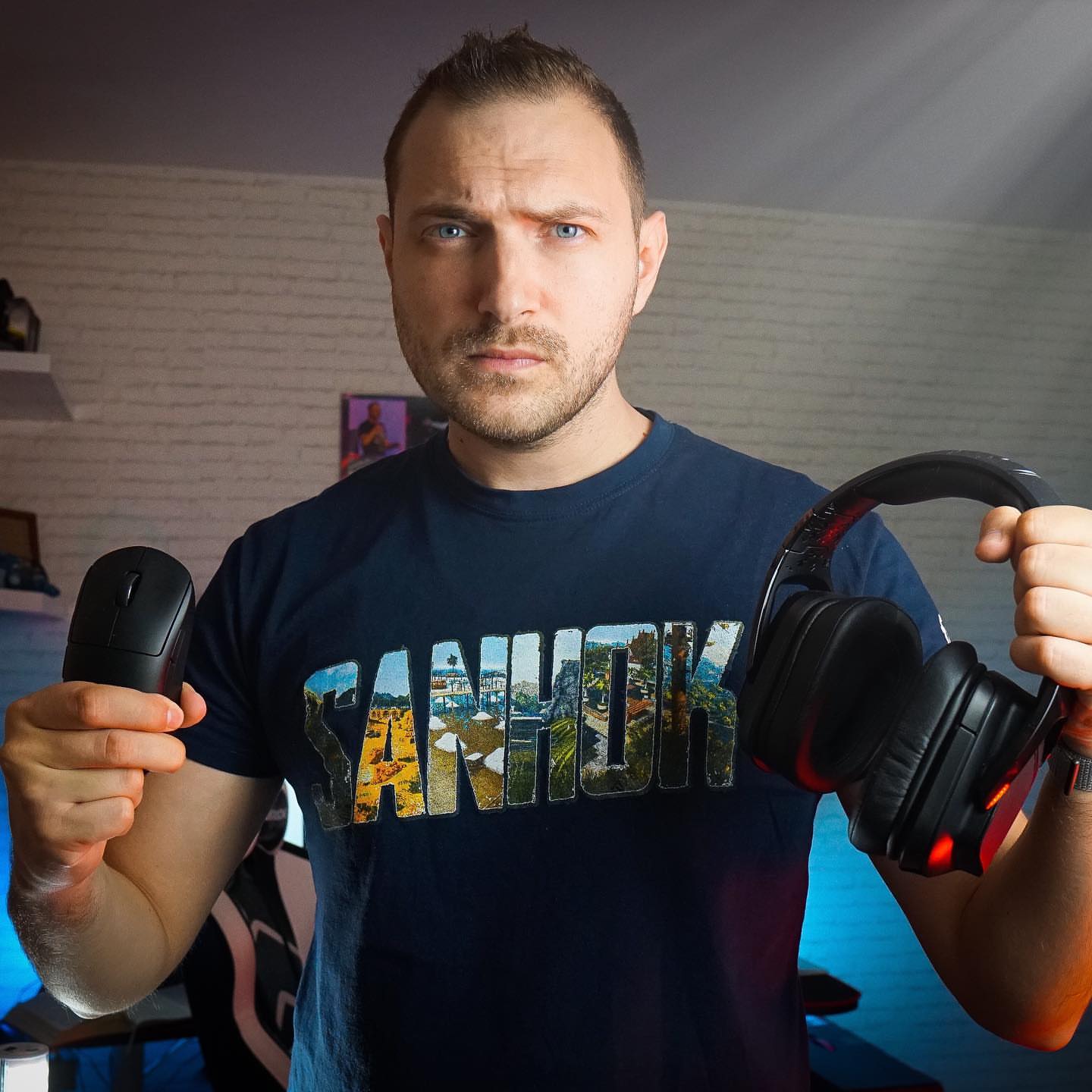 Готини хора, ГОТОВ СЪМ!
Днес ще пробвам @pubg , като ако ми омръзне ще преминем 