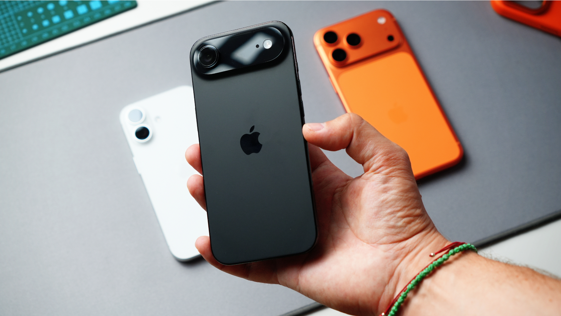 Първите ми впечатления от iPhone Air и iPhone 17! 📱 В това видео ги сравнявам д